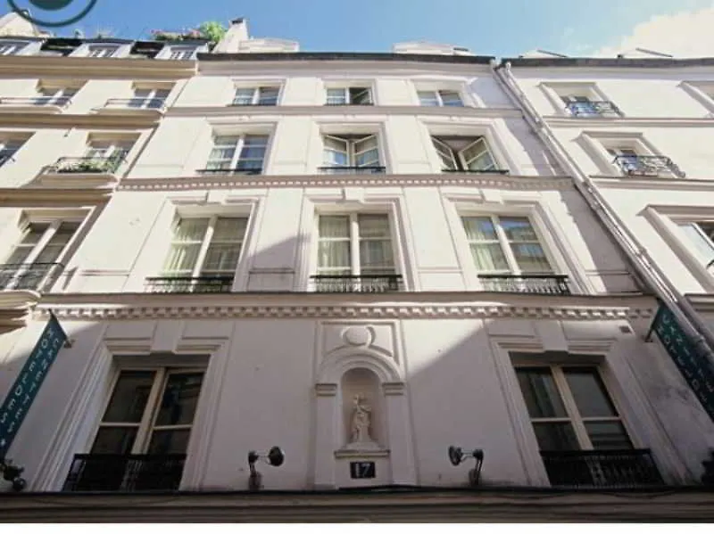 Trendy Canettes Hotel Parigi