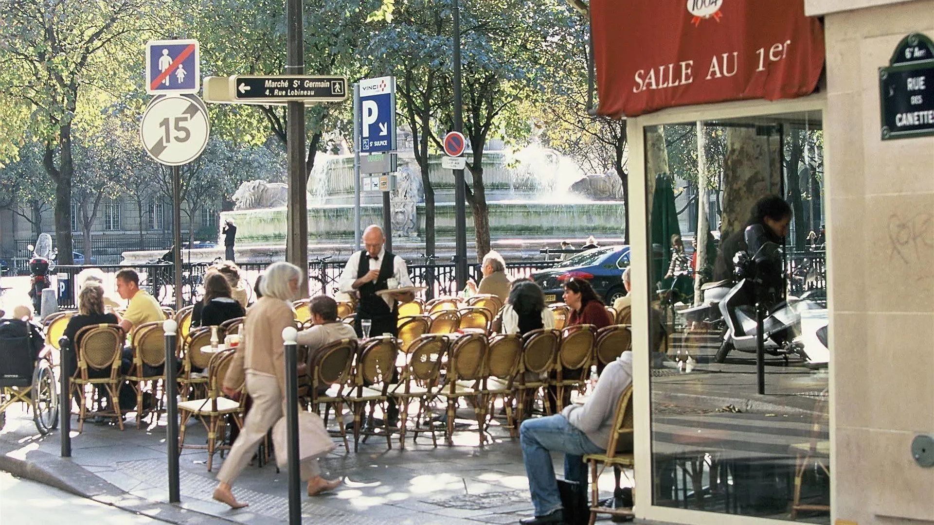 Trendy Canettes Hotel Parigi